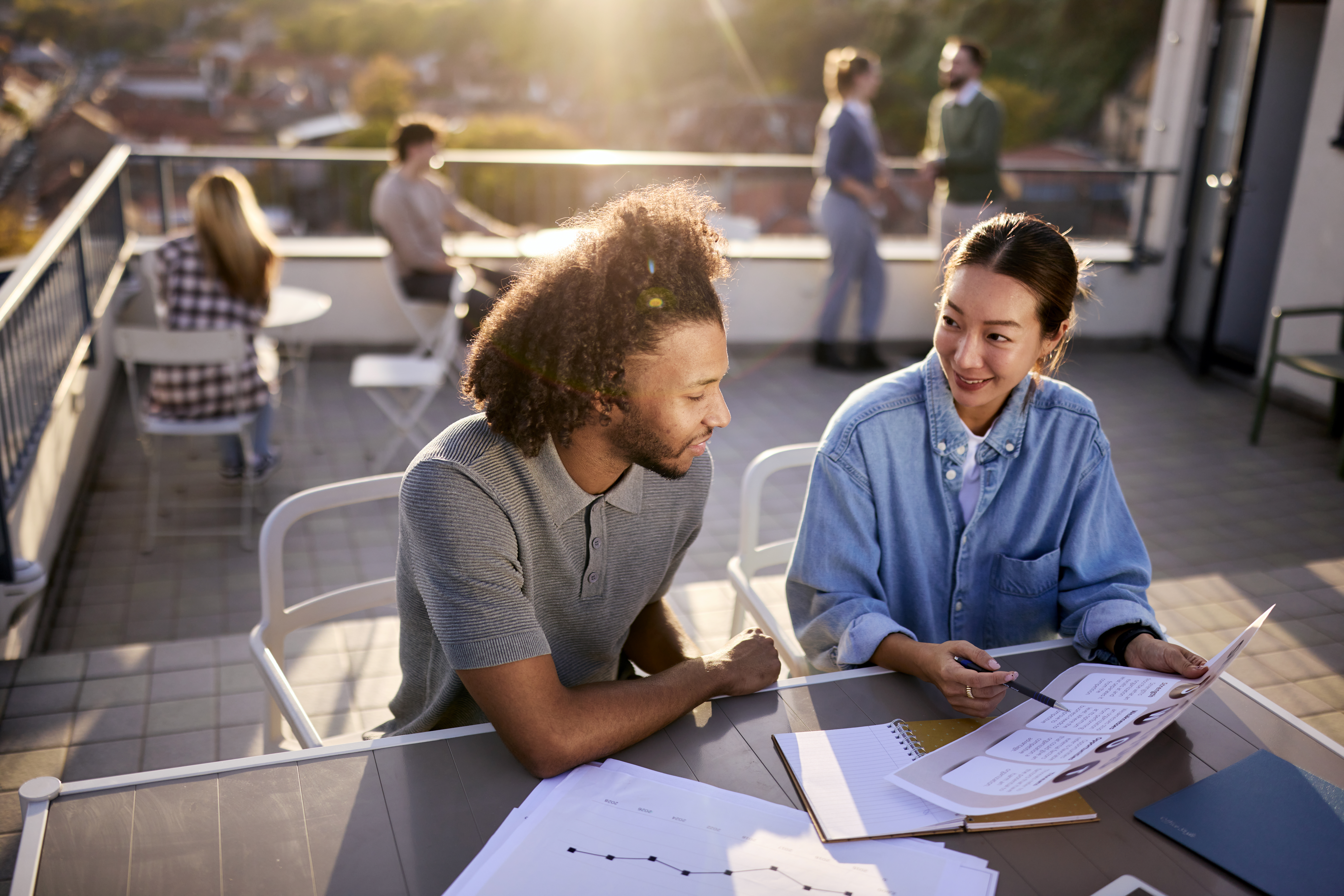 two people talking about enterprise risk management